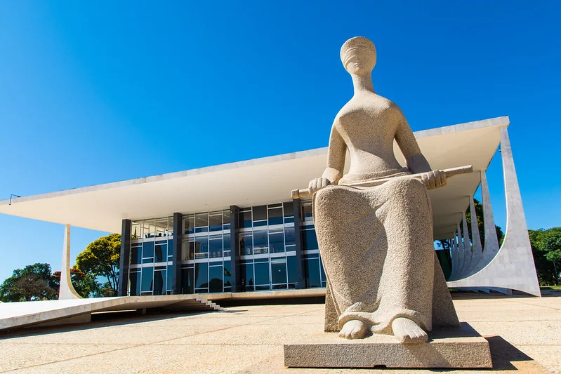 STF pode frear judicialização da saúde após recorde de 330 mil ações, dizem especialistas